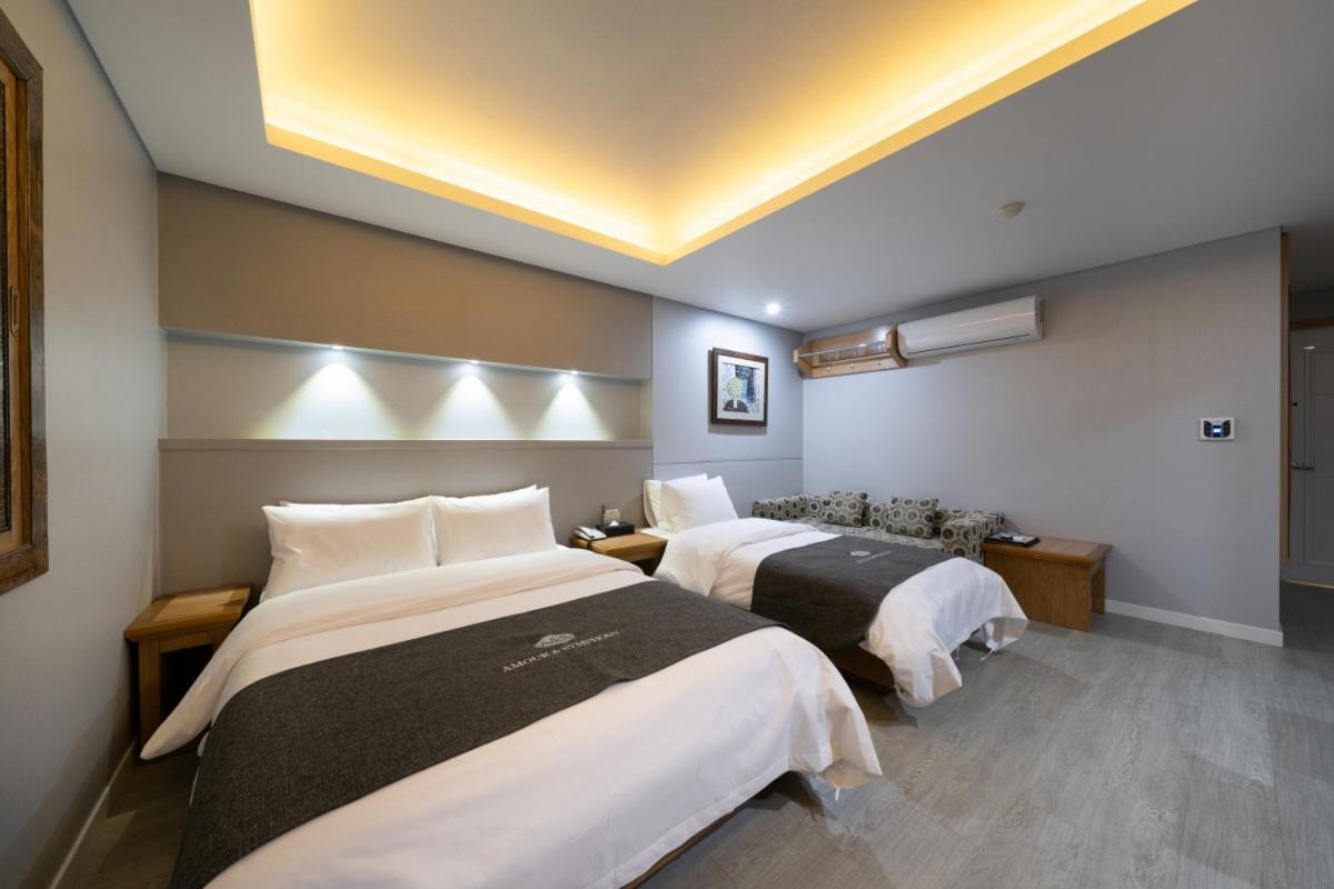 Symphony Hotel Suwon Extérieur photo