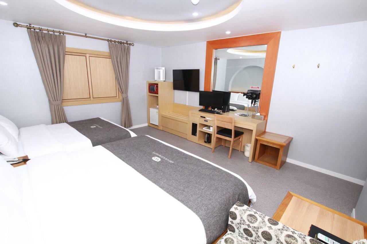 Symphony Hotel Suwon Extérieur photo
